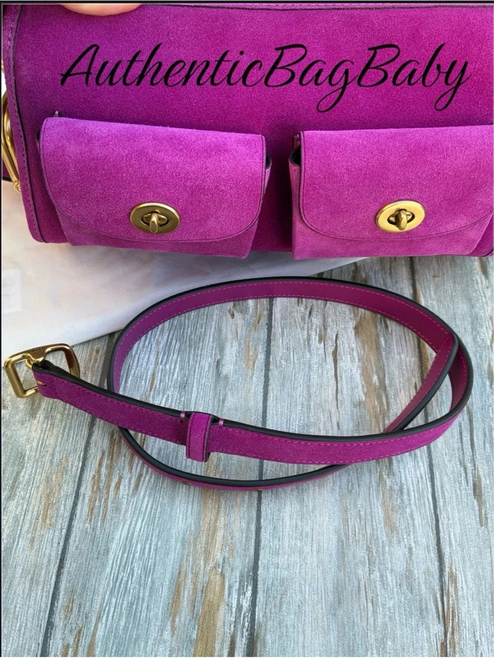 Coach Turnlock Haversack Bag 27 Magenta Suede Purse